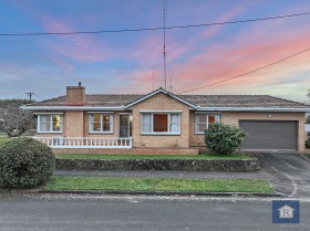 Property in Colac - Sold for $452,000
