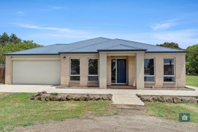 Property in Cororooke - Sold for $810,000