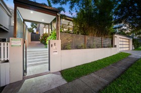 41 Raby Road, Coorparoo, QLD 4151