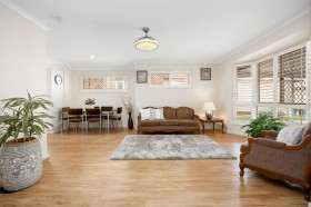 10/30 Meadowlands Road, Carina, QLD 4152