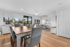 4/108 Meadowlands Road, Carina, QLD 4152