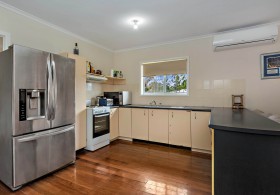 38 Caloundra Street, Landsborough, QLD 4550