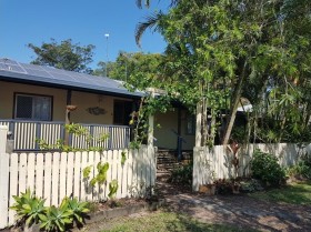 18 Maleny Street, Landsborough, QLD 4550