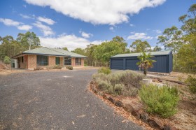 33 Kendall Road, Invergowrie, NSW 2350