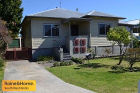 53 Belmore Street, Smithtown, NSW 2440