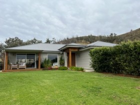 Property in Tamworth - Sold for $990,000