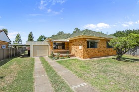 Property in Tamworth - Sold for $432,000
