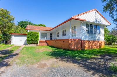 Property in Newtown - Offers over $699,000