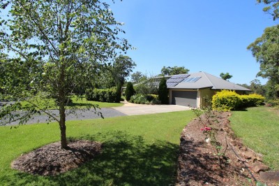 Property in Dyers Crossing - Sold for $990,000