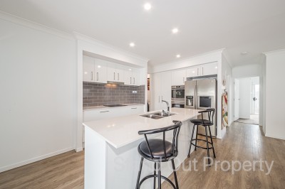 Property in Sandstone Point - MUST SELL! MAKE AN OFFER!