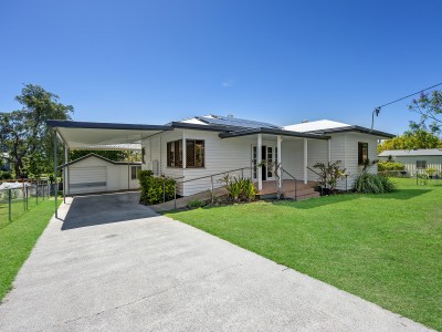 Property in Silkstone - Sold for $636,000