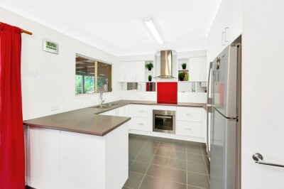 Property in Boronia Heights - Sold for $332,000