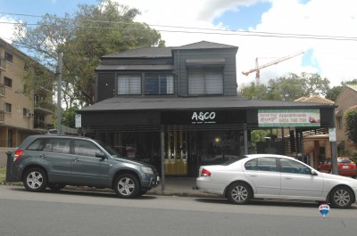 Property in Taringa - 1,400,000