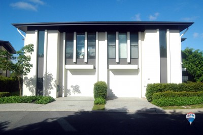 Property in Pacific Pines - $410,000