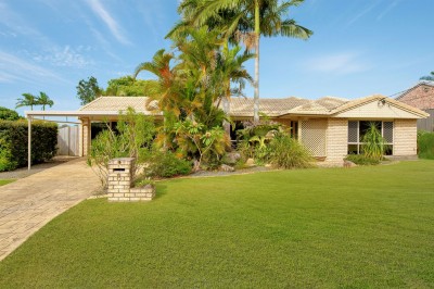 Property in Boronia Heights - Offers over $399,000