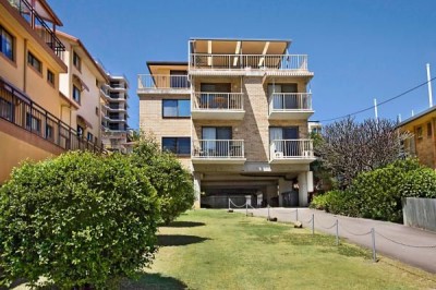Property in Rainbow Bay - From $340 Weekly