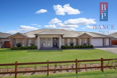 Property in Pitt Town - Sold for $2,100,000