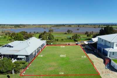 Property in Pitt Town - Sold for $765,000