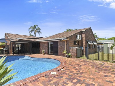 Property in Broadbeach Waters - Offers over $1.750mil