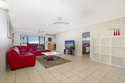 1-2a Cleveland Terrace, Townsville City, QLD 4810