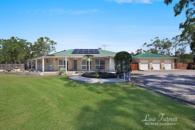 11 Holly Court, Mount Low, QLD 4818