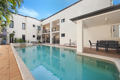 4/2A Cleveland Terrace, Townsville City, QLD 4810