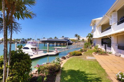 21/16 Sir Leslie Thiess Drive, Townsville City, QLD 4810