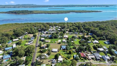 Property in Macleay Island - Contact Agent