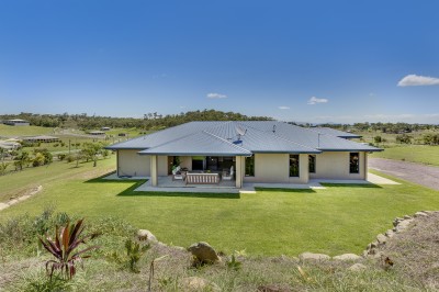 Property in Alligator Creek - $675,000