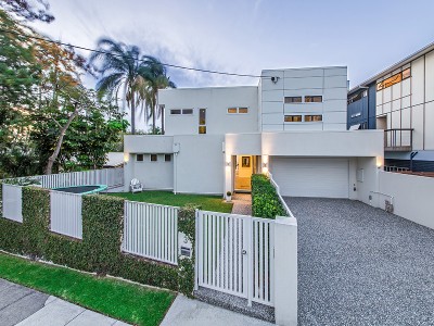 Property in Manly - Sold for $936,500