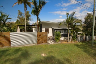 Property in Lota - Leased