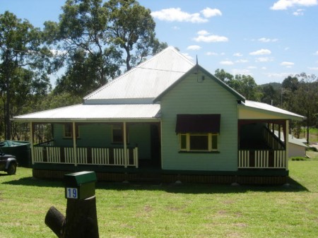 19 George, Brooloo, QLD 4570