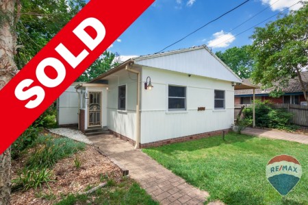 11 Victoria St, Warrimoo, NSW 2774
