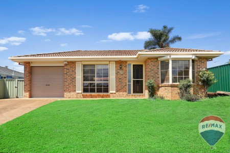 22 SANDPIPER CRESCENT, Claremont Meadows, NSW 2747