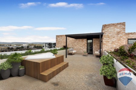 809A/26 Lord Sheffield Circuit, Penrith, NSW 2750