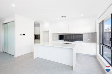 37 SPUR STREET, Werrington, NSW 2747