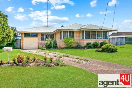 4 Perritt Place, South Penrith, NSW 2750