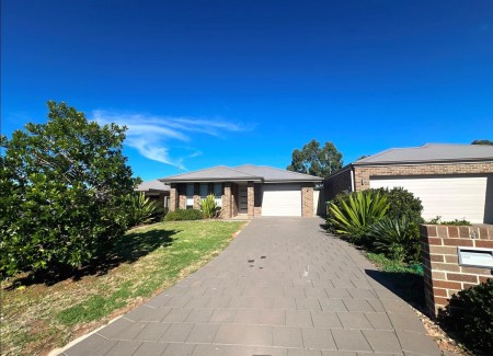 9 Ebor Way, Dubbo, NSW 2830