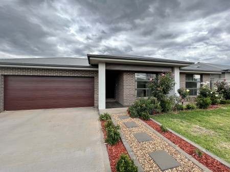 20 Wollomombi Parade, Dubbo, NSW 2830