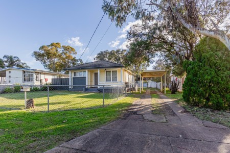 9 Alcheringa Street, Dubbo, NSW 2830