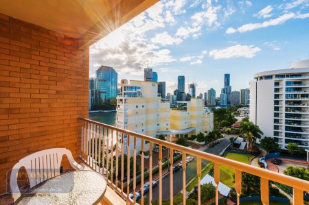 706/355 MAIN STREET, Kangaroo Point, QLD 4169