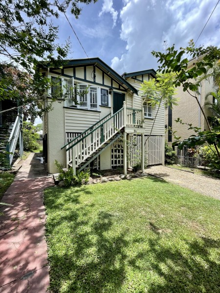 54 Clarendon Street, East Brisbane, QLD 4169