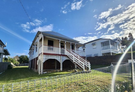 64 Lockerbie Street, Kangaroo Point, QLD 4169