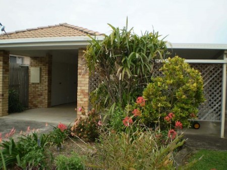 19 Thomas Saint, Birkdale, QLD 4159