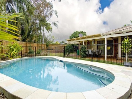 9 Edwardson Court, Birkdale, QLD 4159