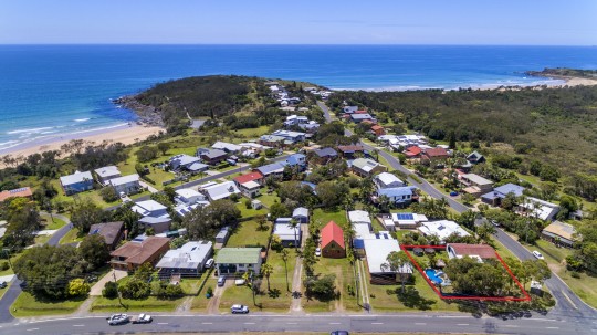 Property in Arrawarra Headland - $595,000
