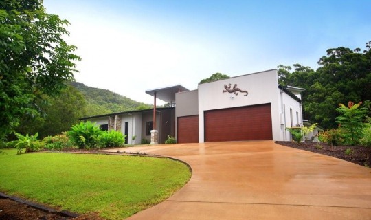 Property in Valdora - Sold for $810,000