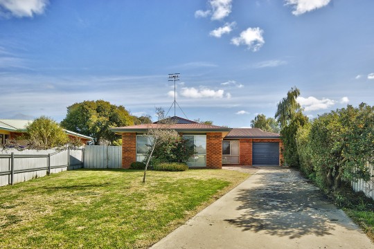 Property in Deniliquin - Leased