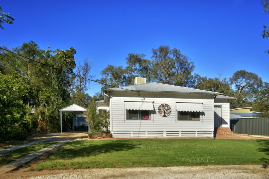 Property in Deniliquin - Leased for $400