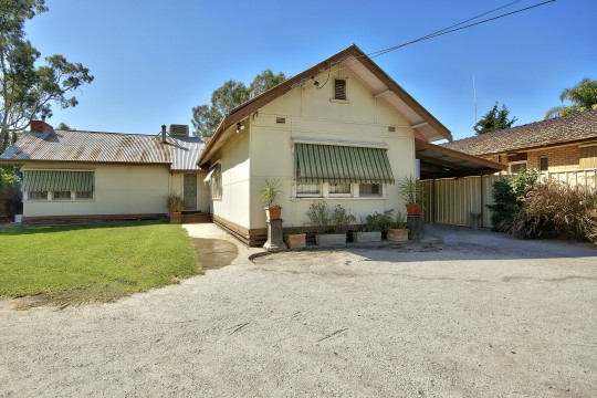 Property in Deniliquin - Leased for $300